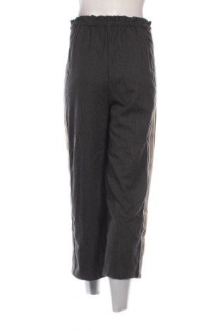 Pantaloni de femei Clockhouse, Mărime S, Culoare Gri, Preț 90,99 Lei