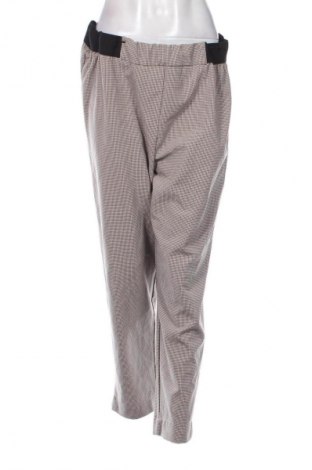 Dámské kalhoty  LC Waikiki, Velikost XL, Barva Vícebarevné, Cena  119,00 Kč