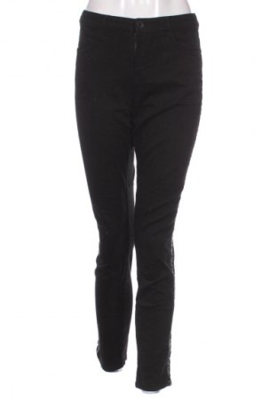 Női nadrág Yessica, Méret S, Szín Fekete, Ár 1 429 Ft