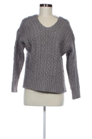 Dámský svetr Unbranded, Velikost M, Barva Šedá, Cena  369,00 Kč
