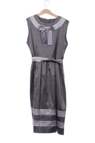 Детска рокля Unbranded, Размер 12-13y/ 158-164 см, Цвят Сив, Цена 3,57 €