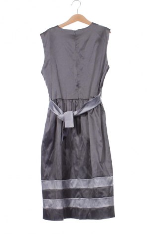 Детска рокля Unbranded, Размер 12-13y/ 158-164 см, Цвят Сив, Цена 3,57 €