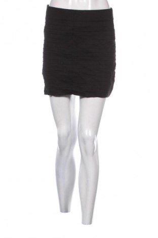 Пола Unbranded, Размер M, Цвят Черен, Цена 2,04 €