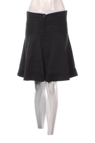 Пола Unbranded, Размер M, Цвят Черен, Цена 2,04 €