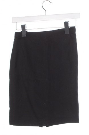 Пола Unbranded, Размер XS, Цвят Черен, Цена 2,04 €