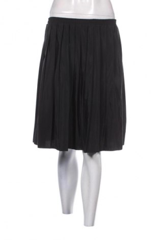 Пола Unbranded, Размер S, Цвят Черен, Цена 2,04 €