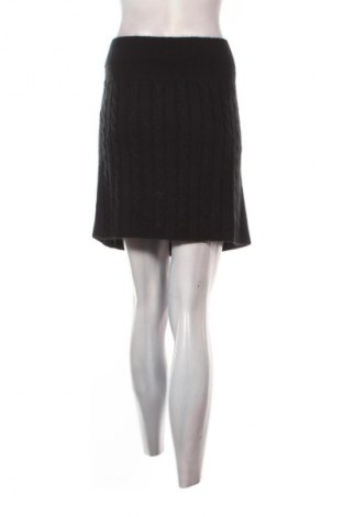 Пола Unbranded, Размер M, Цвят Черен, Цена 2,04 €