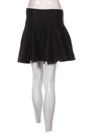 Пола Unbranded, Размер S, Цвят Черен, Цена 2,04 €