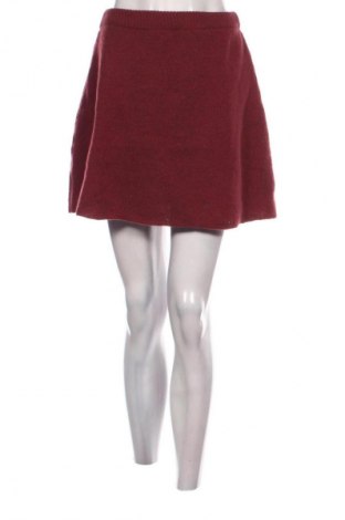 Пола Unbranded, Размер M, Цвят Червен, Цена 2,04 €