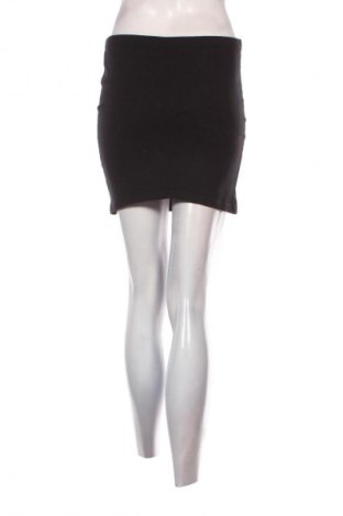 Пола Unbranded, Размер M, Цвят Черен, Цена 3,06 €