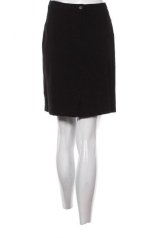 Пола Unbranded, Размер S, Цвят Черен, Цена 2,04 €