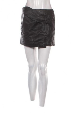 Пола - панталон Seven Star, Размер M, Цвят Черен, Цена 2,04 €