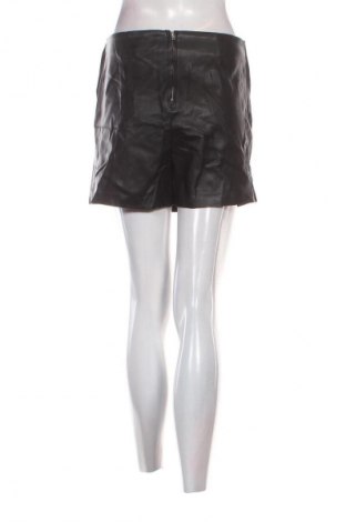 Пола - панталон Seven Star, Размер M, Цвят Черен, Цена 2,04 €