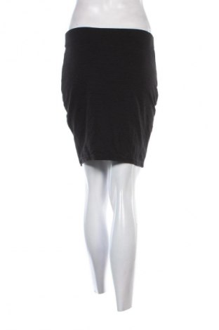 Пола Amisu, Размер M, Цвят Черен, Цена 2,04 €