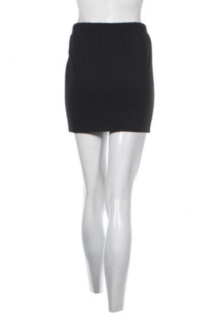 Пола Amisu, Размер S, Цвят Черен, Цена 2,04 €