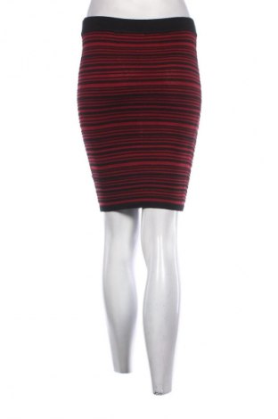 Пола Amisu, Размер S, Цвят Многоцветен, Цена 2,04 €