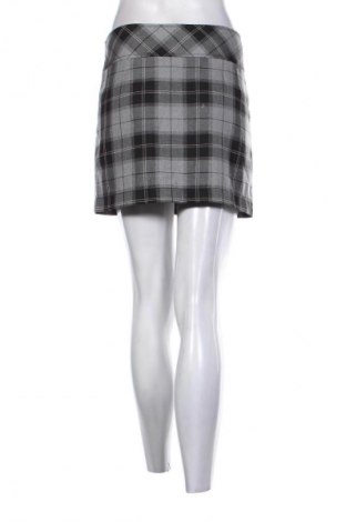 Пола Amisu, Размер XL, Цвят Многоцветен, Цена 2,04 €