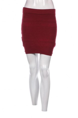 Пола Amisu, Размер M, Цвят Червен, Цена 2,04 €