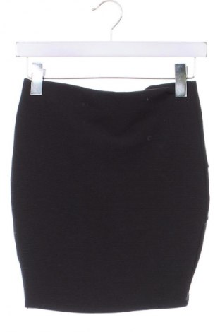 Sukně Amisu, Velikost XS, Barva Černá, Cena  49,00 Kč