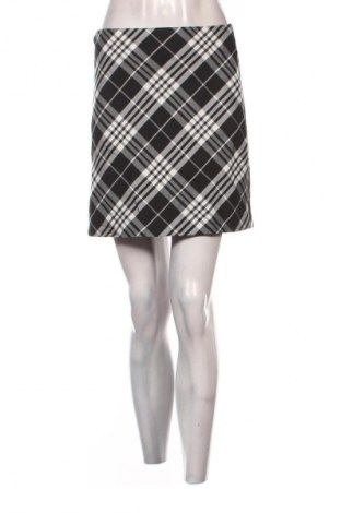 Пола Amisu, Размер M, Цвят Многоцветен, Цена 2,04 €