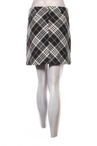 Пола Amisu, Размер M, Цвят Многоцветен, Цена 2,04 €