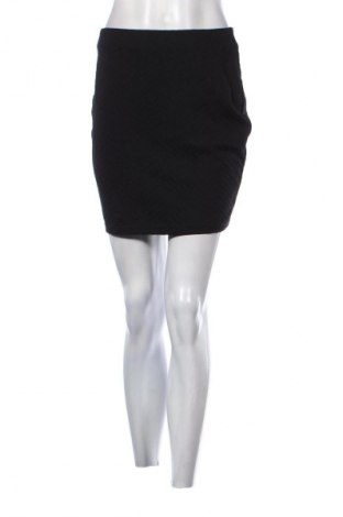 Пола Amisu, Размер M, Цвят Черен, Цена 2,04 €