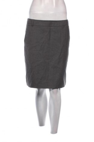 Пола Esprit, Размер M, Цвят Сив, Цена 3,06 €