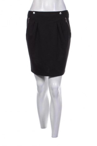 Пола F&F, Размер S, Цвят Черен, Цена 2,04 €