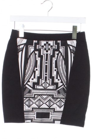 Пола Fb Sister, Размер M, Цвят Многоцветен, Цена 2,04 €