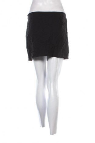 Пола Gina Tricot, Размер L, Цвят Черен, Цена 2,55 €