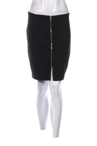 Пола Gina Tricot, Размер L, Цвят Черен, Цена 2,55 €