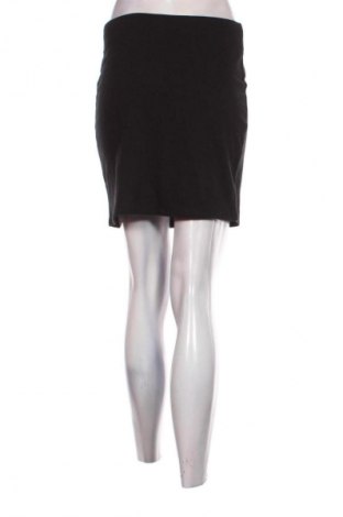 Пола H&M, Размер S, Цвят Черен, Цена 2,04 €