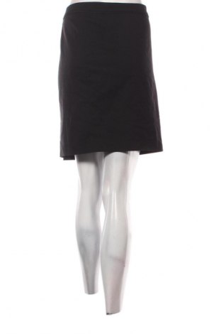 Пола H&M, Размер M, Цвят Черен, Цена 2,04 €