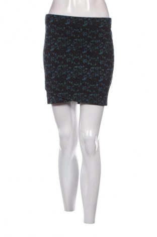 Sukně H&M, Velikost M, Barva Vícebarevné, Cena  29,00 Kč