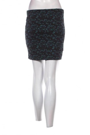 Sukně H&M, Velikost M, Barva Vícebarevné, Cena  29,00 Kč