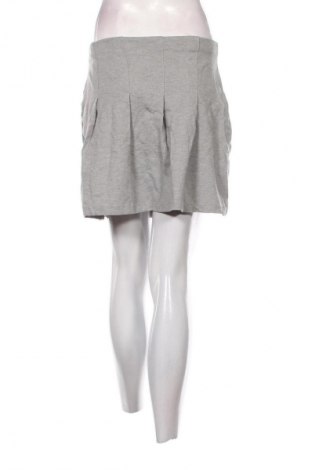 Пола H&M, Размер S, Цвят Сив, Цена 2,04 €