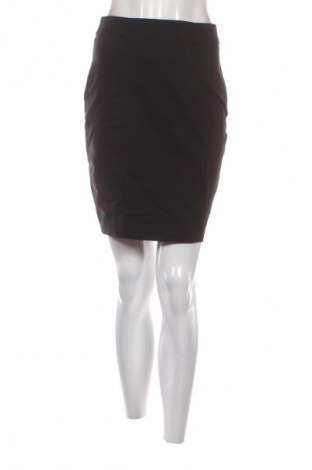 Пола H&M, Размер S, Цвят Черен, Цена 2,04 €