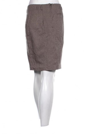 Пола H&M, Размер M, Цвят Многоцветен, Цена 2,04 €