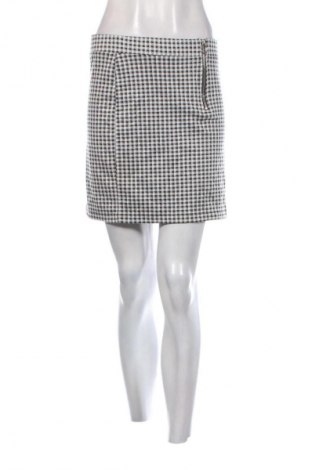 Пола H&M Divided, Размер M, Цвят Многоцветен, Цена 2,04 €