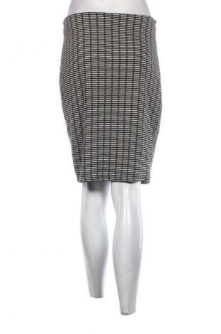 Пола Hema, Размер S, Цвят Многоцветен, Цена 2,04 €