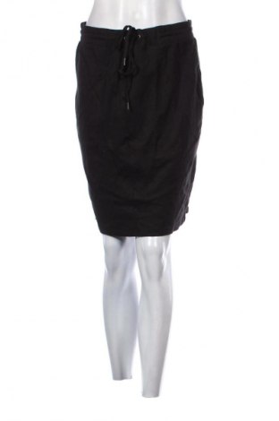 Пола Hema, Размер M, Цвят Черен, Цена 2,04 €