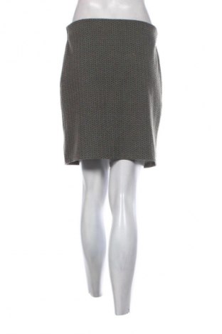 Пола Hema, Размер M, Цвят Многоцветен, Цена 2,04 €