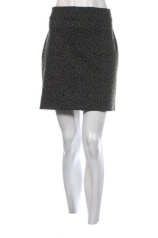 Пола Hema, Размер M, Цвят Многоцветен, Цена 2,04 €