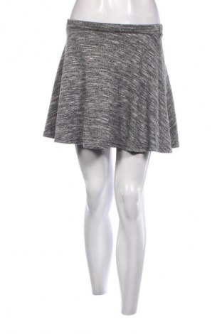 Пола House, Размер S, Цвят Многоцветен, Цена 2,04 €