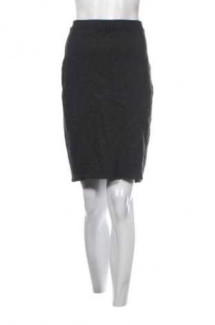 Пола Iwie, Размер M, Цвят Черен, Цена 2,04 €