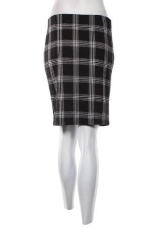 Пола Janina, Размер M, Цвят Многоцветен, Цена 2,04 €