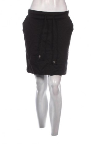 Пола Janina, Размер M, Цвят Черен, Цена 2,04 €