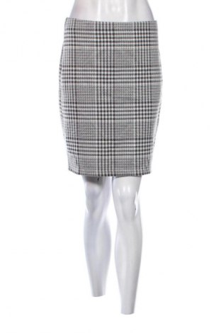 Пола Janina, Размер M, Цвят Многоцветен, Цена 2,04 €