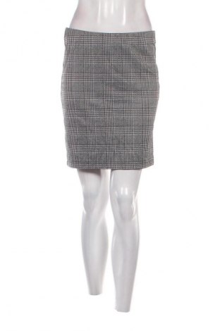 Пола Janina, Размер M, Цвят Многоцветен, Цена 2,04 €