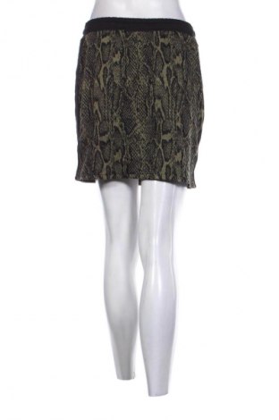 Пола Jazlyn, Размер S, Цвят Многоцветен, Цена 2,04 €